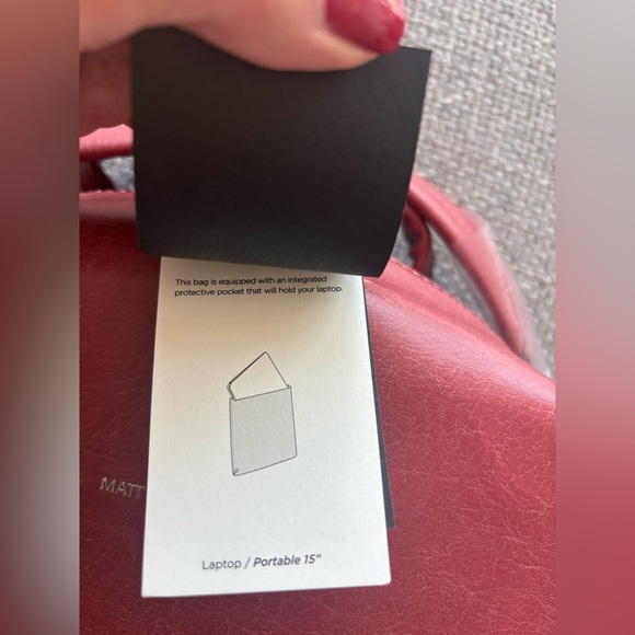 Matt & Nat Bremen Vegan Leather Backpack Heirloom Red – Brand New Sealed - Picture 9 of 13